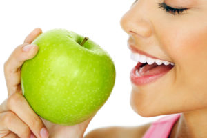 woman-eating-apple-depositphotos-opt